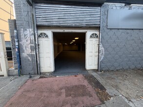 1155 Southern Blvd, Bronx, NY à louer Photo intérieure– Image 1 sur 4