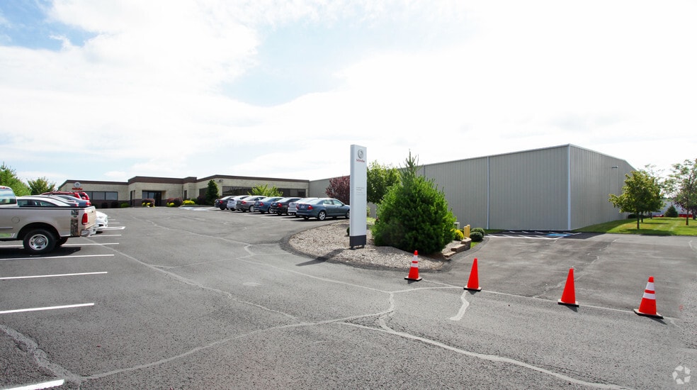 230 Bilmar Ave, Pittsburgh, PA à louer - Photo de l’immeuble – Image 1 sur 14