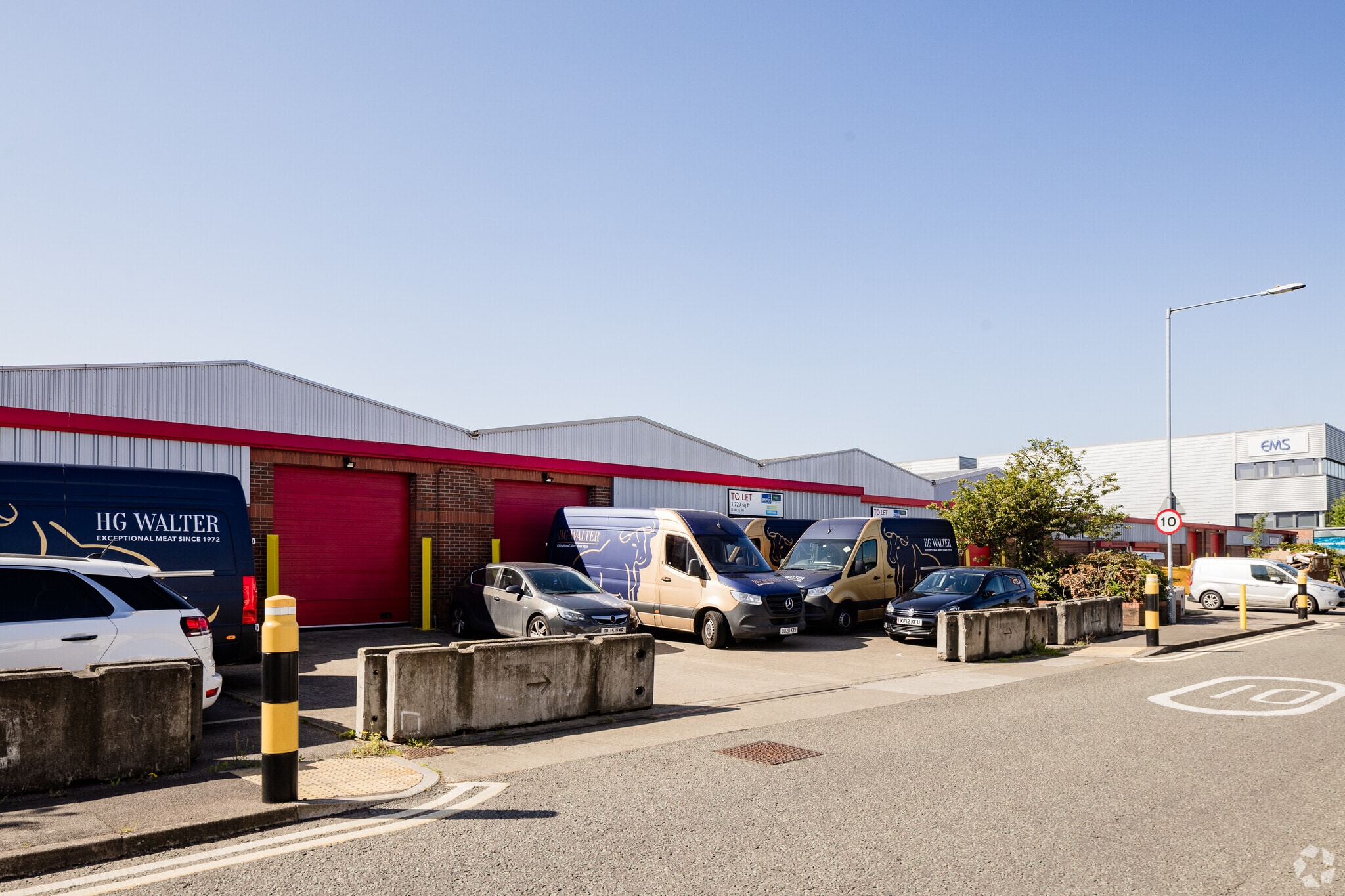 Abbey Rd, Londres à louer Photo principale– Image 1 sur 5