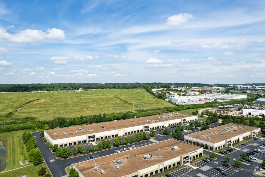2250-2270 Ball Dr, Saint Louis, MO à louer - Aérien – Image 2 sur 4