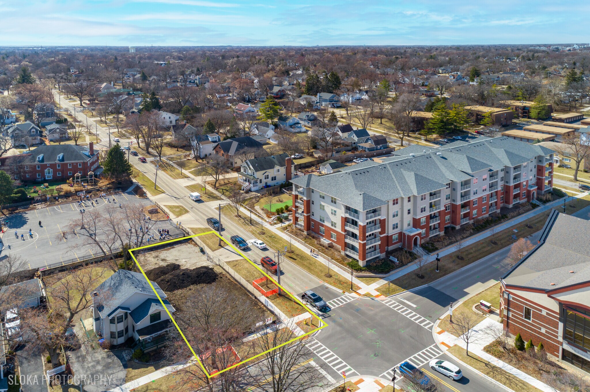 451 Duane St, Glen Ellyn, IL à vendre Photo de l’immeuble– Image 1 sur 16