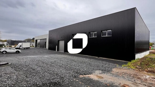 Plus de détails pour Bureau, Local d'activités à louer