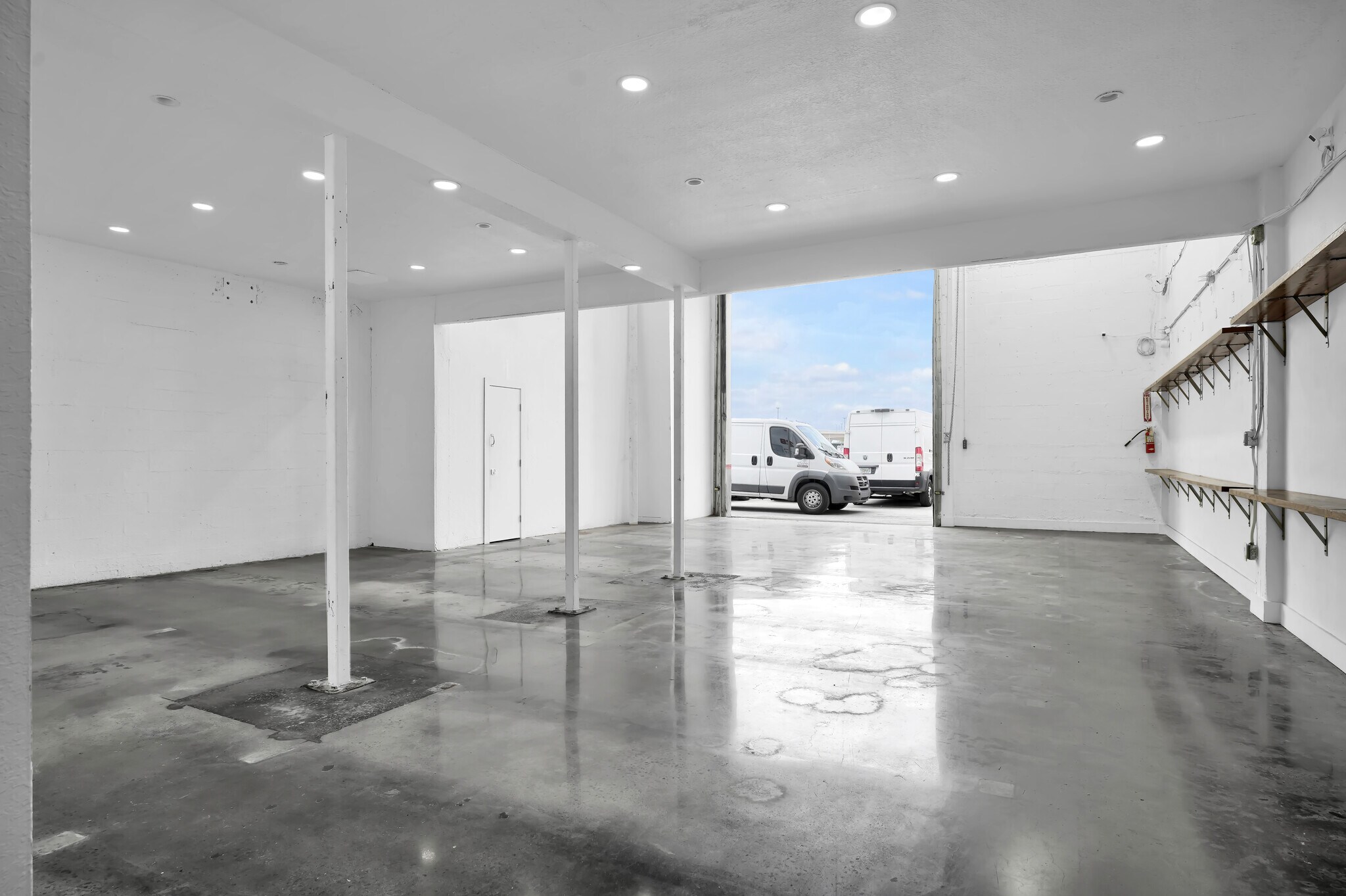 7311 NW 12th St, Doral, FL à vendre Photo principale– Image 1 sur 37