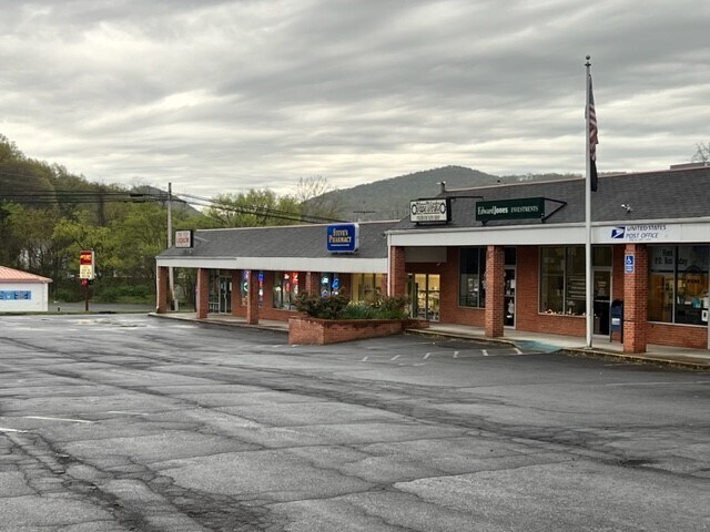16107-16115 McMullen Hwy SW, Cumberland, MD à louer - Photo de l’immeuble – Image 3 sur 6