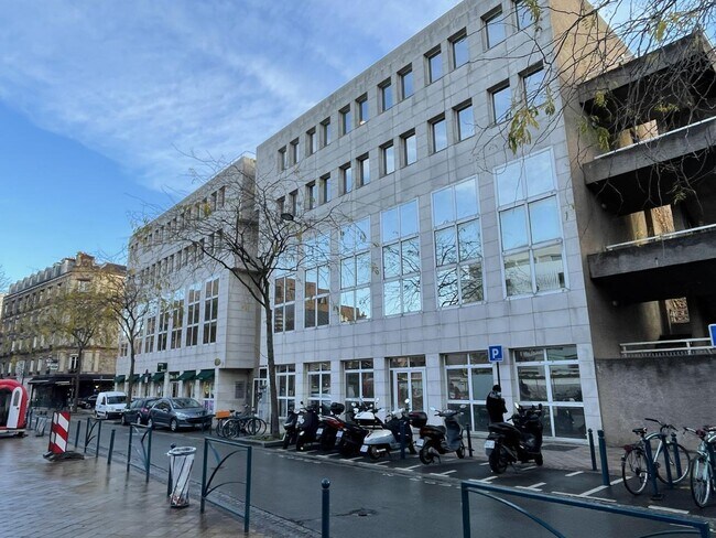 Plus de détails pour Bureau à louer