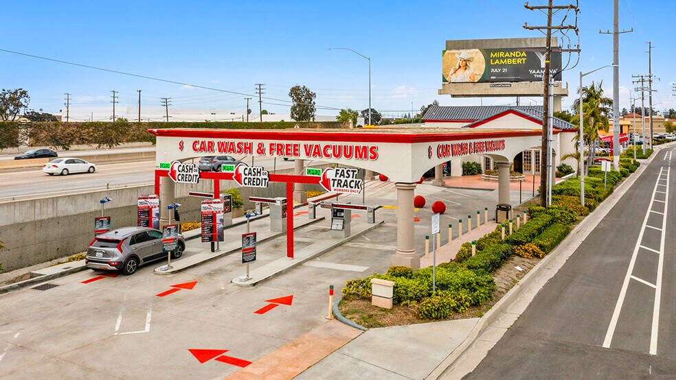 6911 Garden Grove Blvd, Garden Grove, CA à vendre - Photo de l’immeuble – Image 1 sur 5