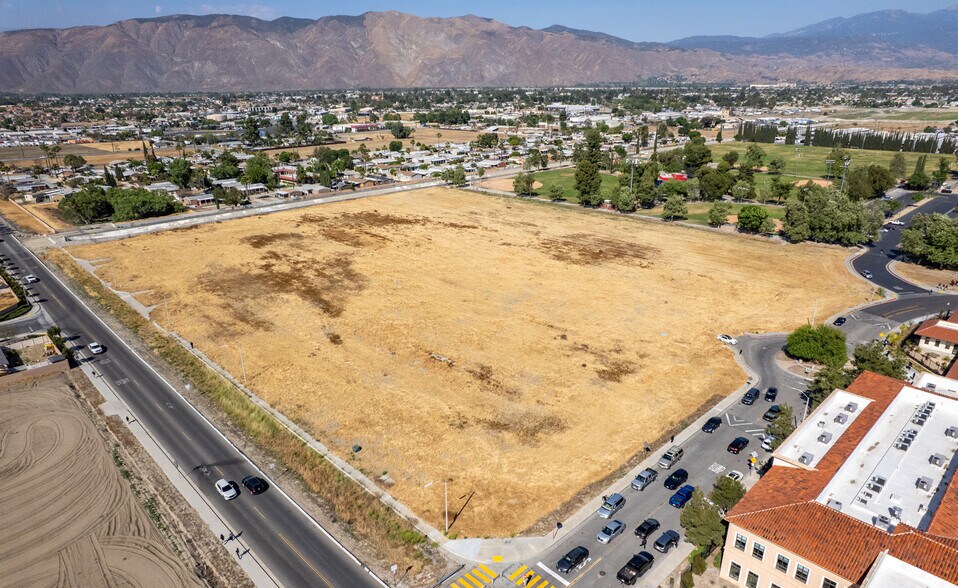 Palm Ave & Parkside Lane, San Jacinto, CA à vendre - Photo de l’immeuble – Image 3 sur 8
