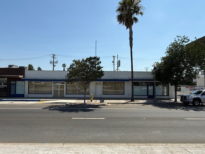 5680-5686 Mission Blvd, Jurupa Valley, CA à louer - Photo de l’immeuble – Image 1 sur 8