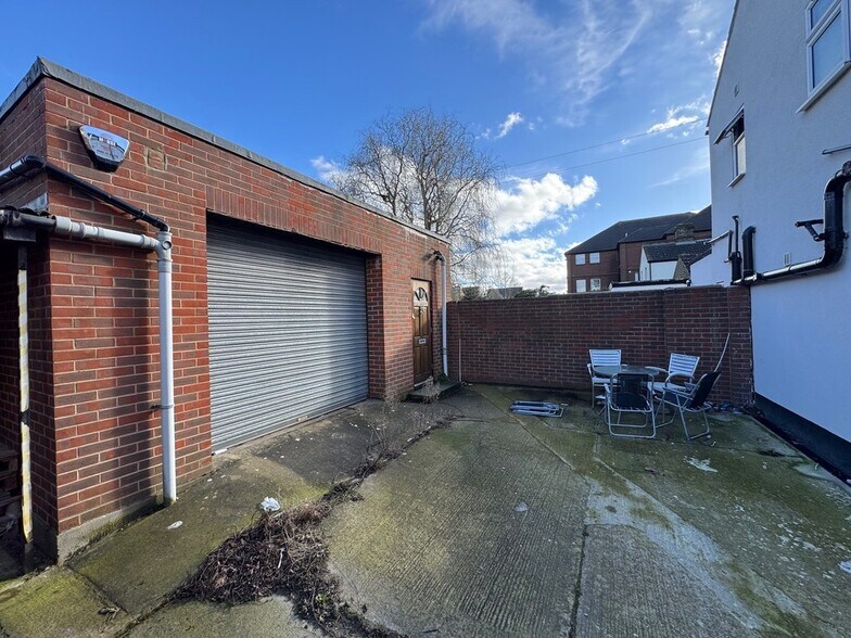 Milton Rd, Westcliff On Sea à vendre - Photo de l’immeuble – Image 3 sur 5