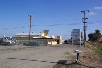 Plus de détails pour 1243-1270 Deevon Loop, Modesto, CA - Industriel/Logistique à louer
