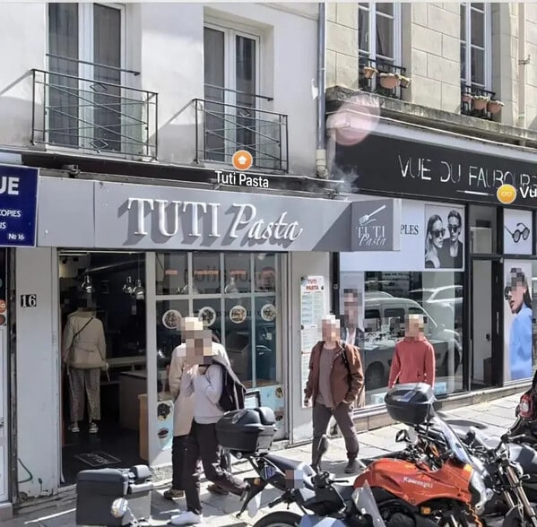 16 Rue Du Faubourg Poissonnière, Paris à louer - Photo de l’immeuble – Image 2 sur 5