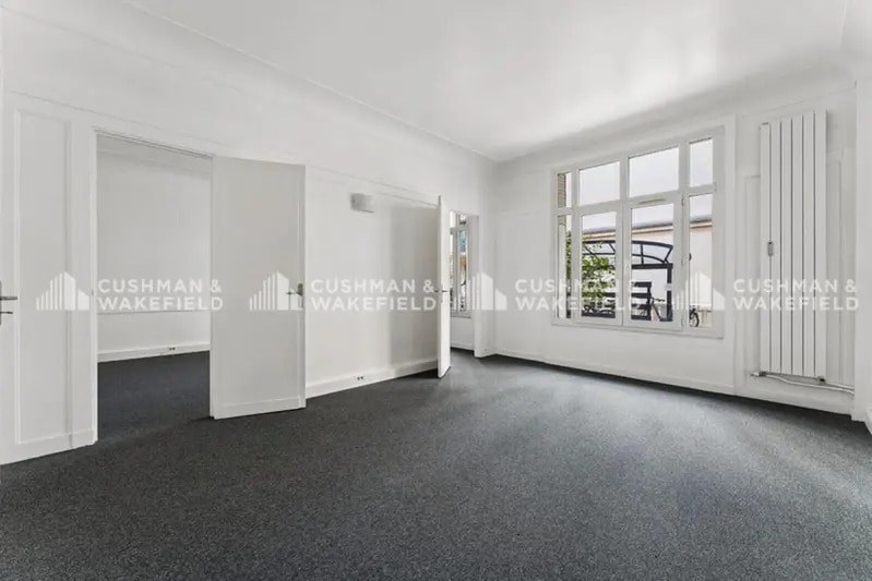 36 Avenue Hoche, Paris à louer - Photo de l’immeuble – Image 2 sur 17