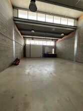 40 Avenue Des Gardians, Castries à louer Photo intérieure– Image 2 sur 5