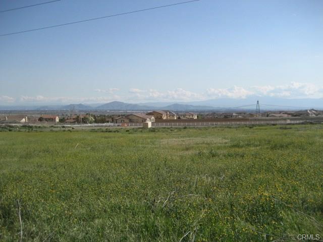 Decliff Dr, Rancho Cucamonga, CA à vendre - Photo de l’immeuble – Image 2 sur 4
