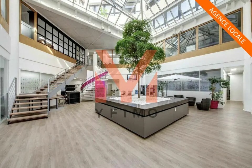 Bureau dans Le Pecq à louer Photo de l’immeuble– Image 1 sur 14