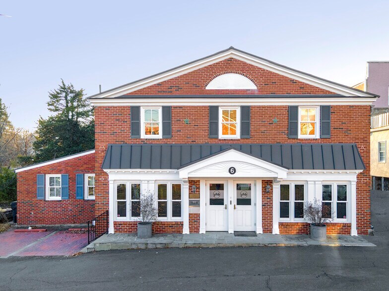 6 S Pendleton St, Middleburg, VA à vendre - Photo de l’immeuble – Image 1 sur 33