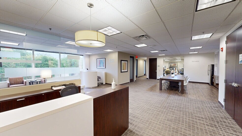 175 Capital Blvd, Rocky Hill, CT à louer - Numérisation 3D Matterport – Image 3 sur 30