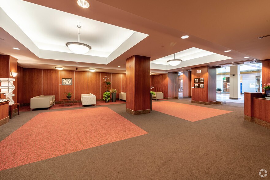 445 Minnesota St, Saint Paul, MN à louer - Hall d’entrée – Image 3 sur 10