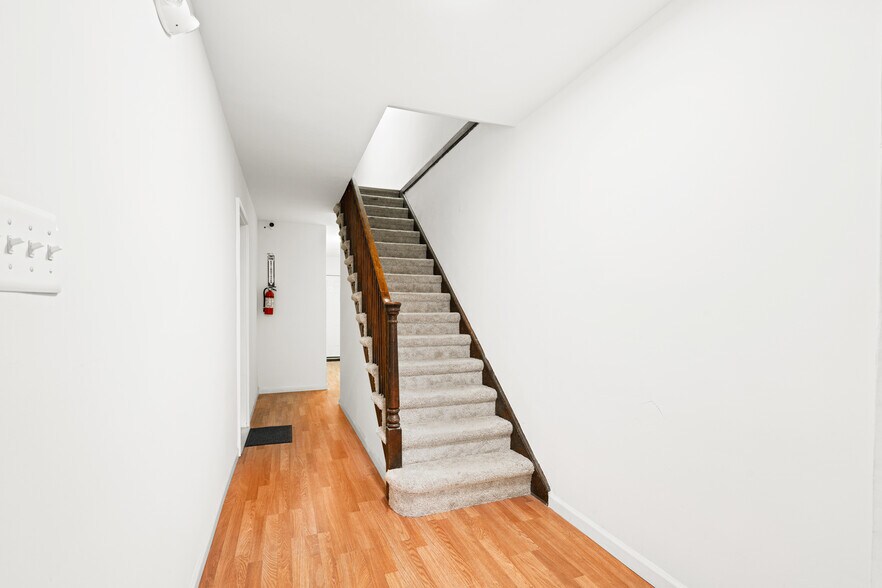 718 Lamont St NW, Washington, DC à vendre - Photo de l’immeuble – Image 2 sur 7