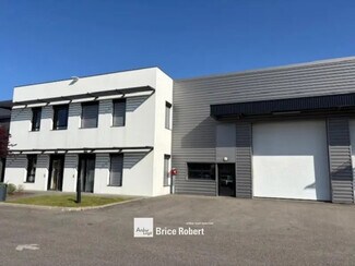 Plus de détails pour 35-37 Rue Emile Zola, Décines-Charpieu - Local d'activités à louer