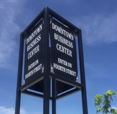 414 4th St, Woodland, CA à louer - Photo de l’immeuble – Image 2 sur 3