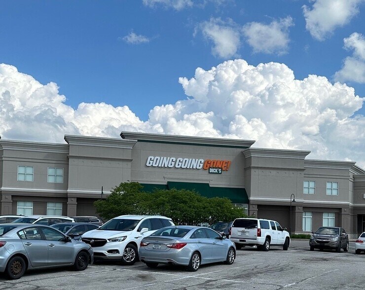 1001 N State Road 135, Greenwood, IN à louer - Photo de l’immeuble – Image 3 sur 5