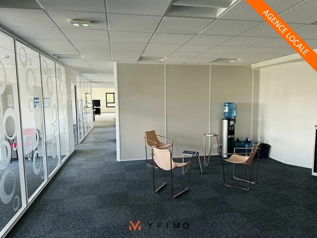 Plus de détails pour Bureau à louer