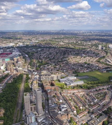 388 High Rd, Wembley à louer - Aérien – Image 3 sur 6