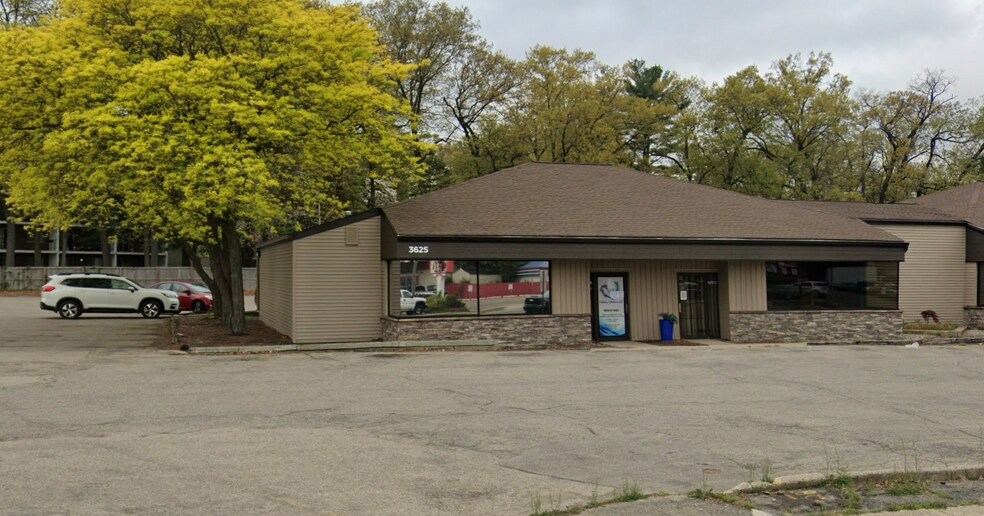 3625 Clyde Park Ave SW, Wyoming, MI à louer - Photo principale – Image 1 sur 5