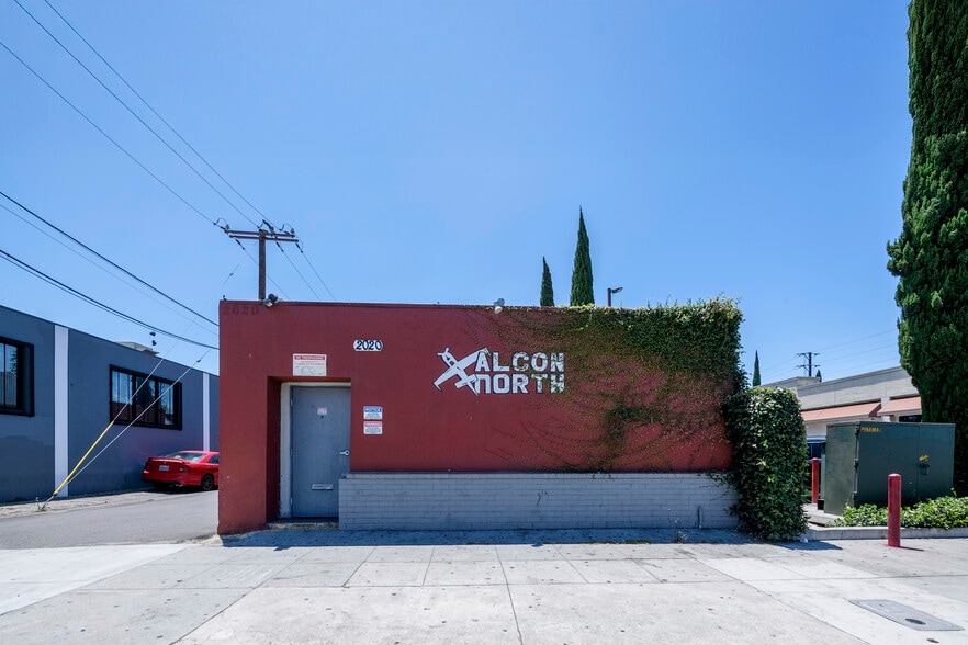 2020 E Artesia Blvd, Long Beach, CA à vendre - Photo de l’immeuble – Image 2 sur 11
