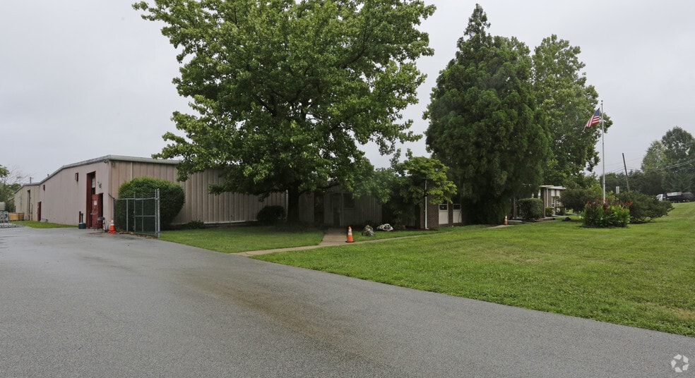 680 Colwell Ln, Conshohocken, PA à louer - Photo principale – Image 1 sur 5