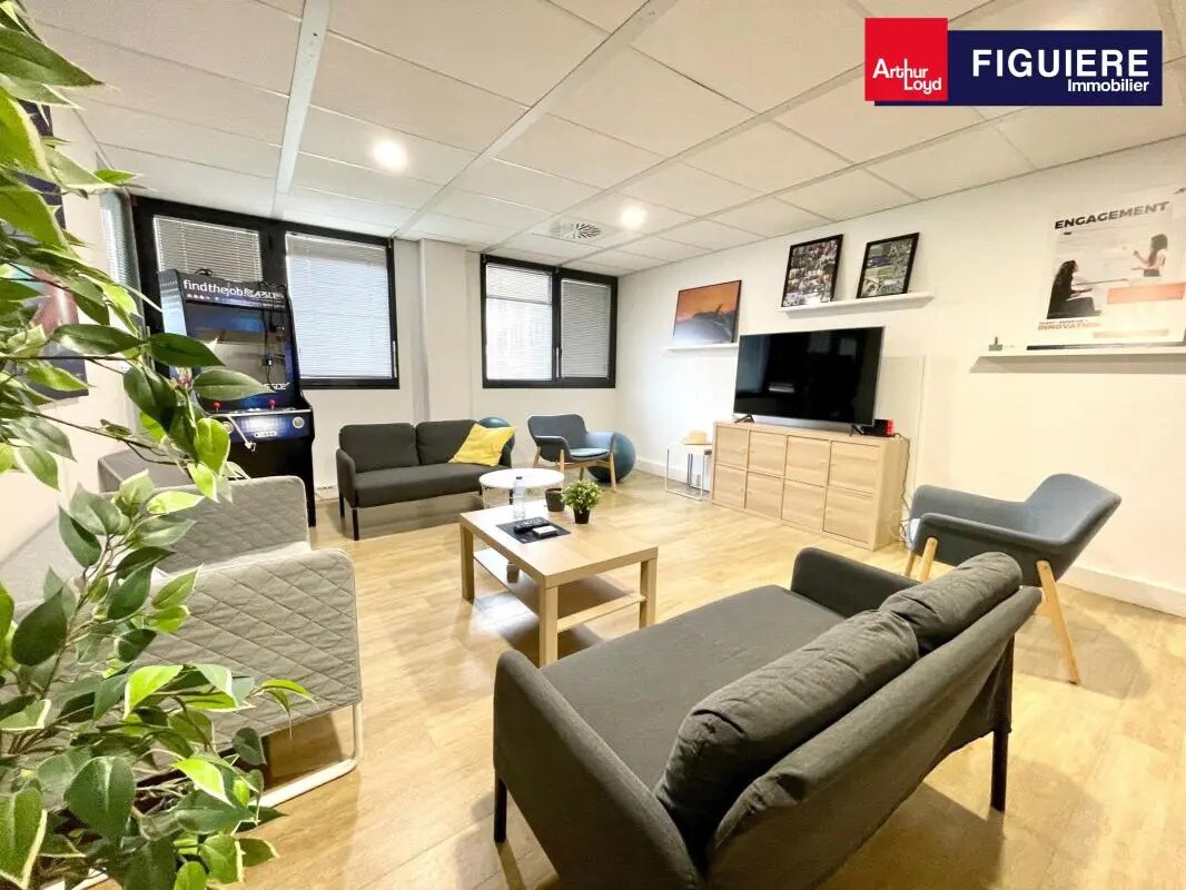 Bureau dans Aix-en-Provence à louer Photo de l’immeuble– Image 1 sur 13