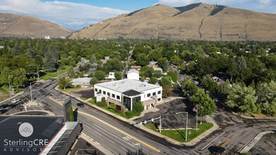 910 Brooks St, Missoula, MT à louer Photo intérieure– Image 1 sur 4