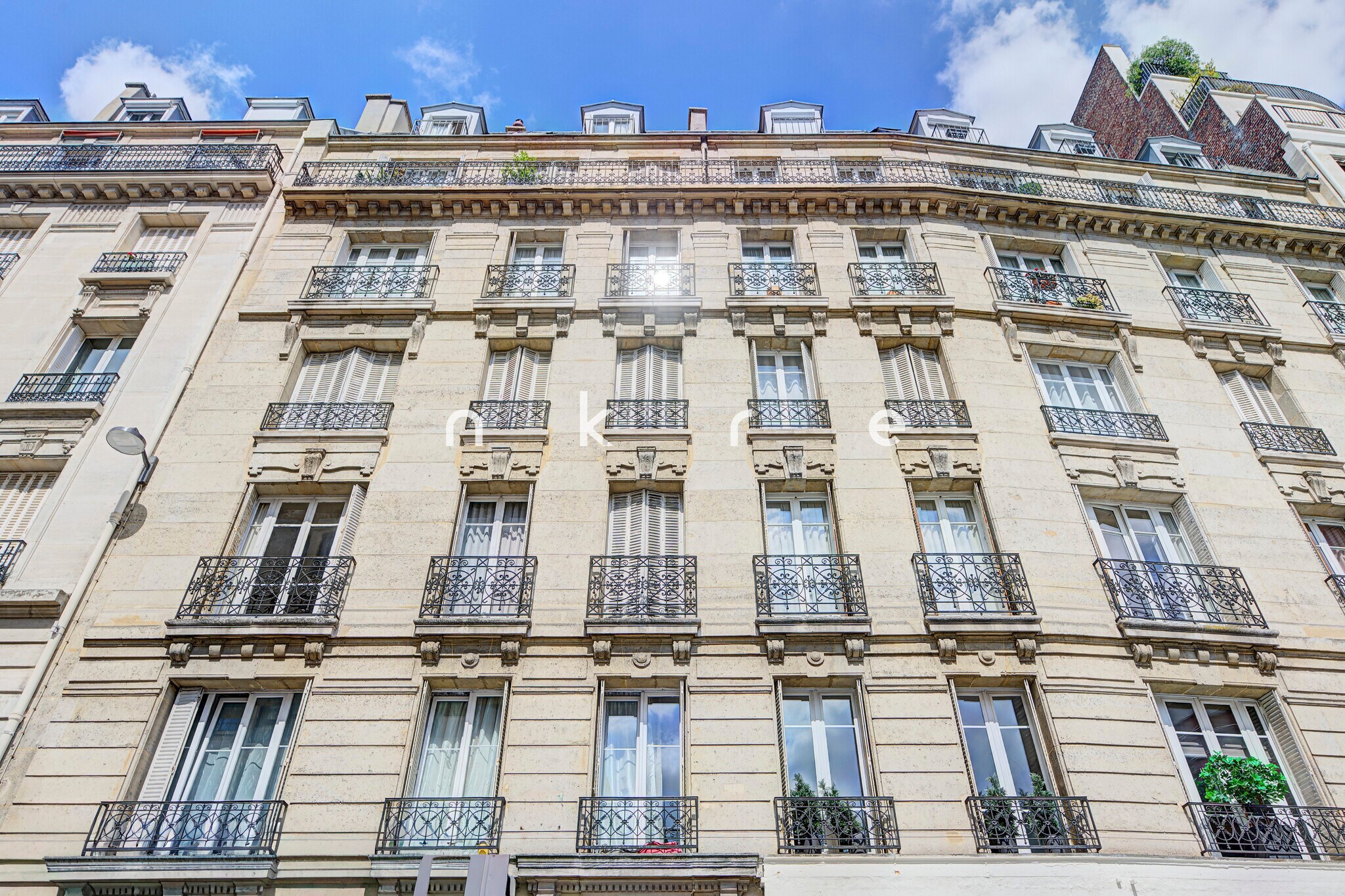 20 Rue Scheffer, Paris à louer Photo de l’immeuble– Image 1 sur 12