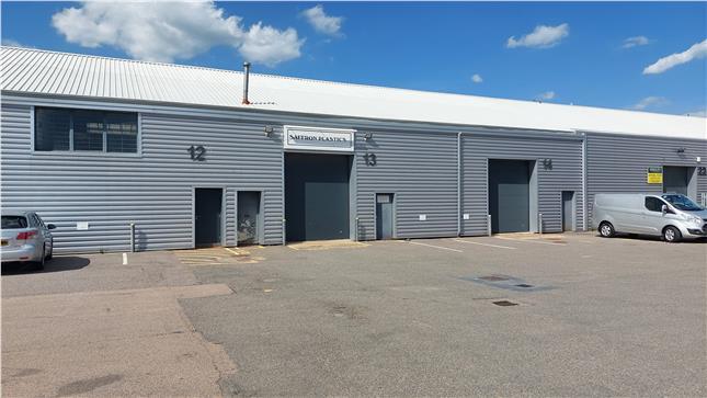 Paycocke Rd, Basildon à louer - Photo de l’immeuble – Image 2 sur 2