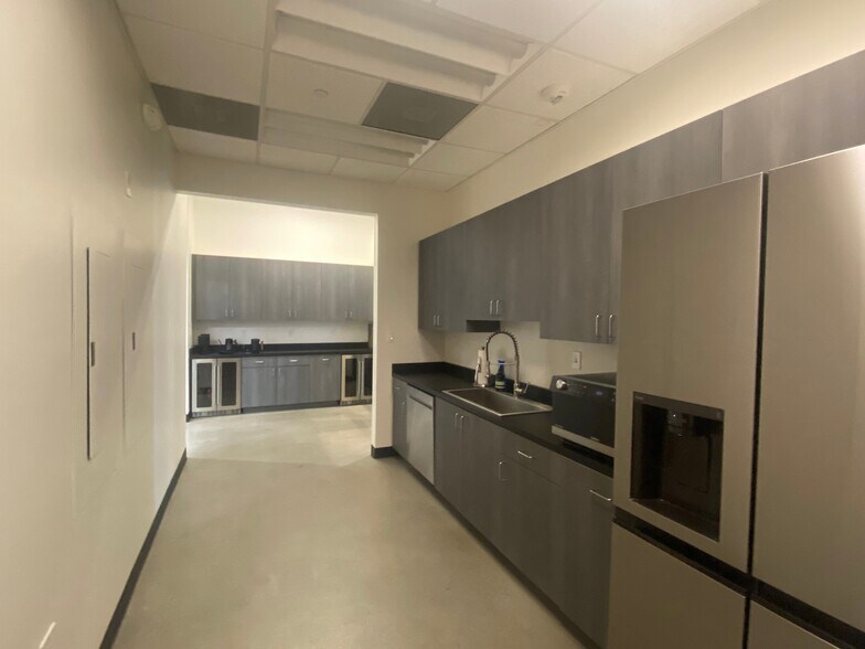 960 School St, Napa, CA à louer - Photo de l’immeuble – Image 3 sur 9
