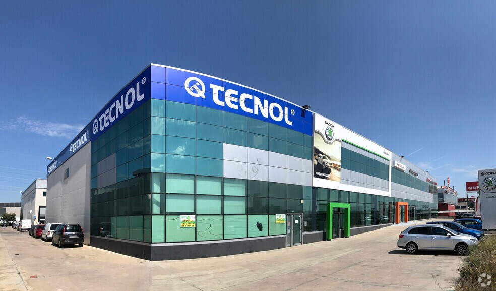 Industriel/Logistique dans Alcalá de Henares, Madrid à vendre - Photo de l’immeuble – Image 2 sur 2