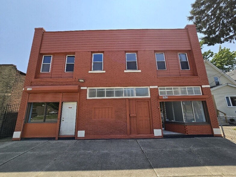 3811 Denison Ave, Cleveland, OH à vendre - Photo principale – Image 1 sur 10