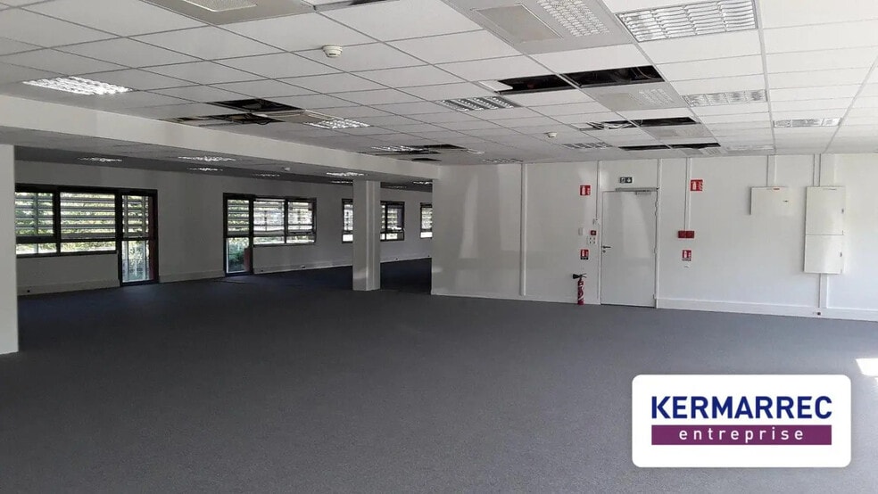 130 Avenue Claude Antoine Peccot, Orvault à louer - Photo de l’immeuble – Image 3 sur 10