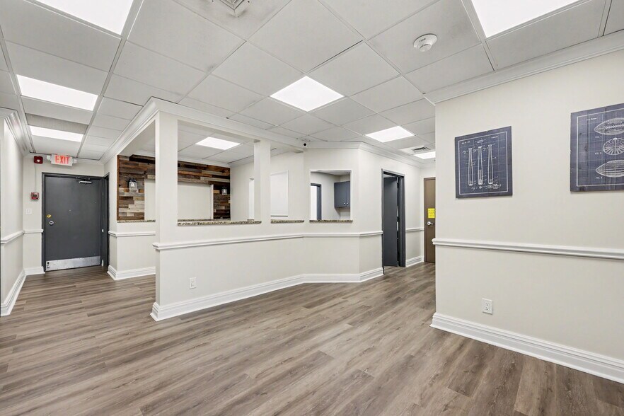7 Riversville Rd, Greenwich, CT à louer - Photo intérieure – Image 2 sur 25
