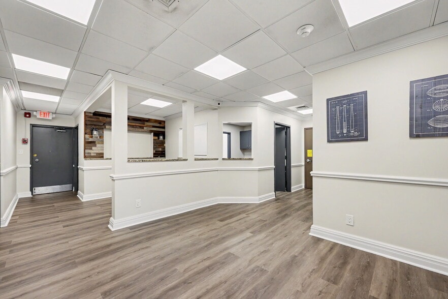 7 Riversville Rd, Greenwich, CT à louer - Photo intérieure – Image 2 sur 25