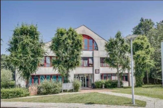 Plus de détails pour 1 Rue De Terre Neuve, Les Ulis - Bureau à louer