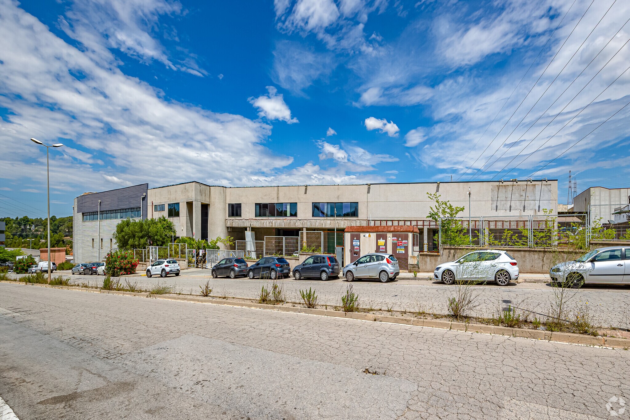 Industriel/Logistique dans Rubí, Barcelona à louer Photo principale– Image 1 sur 3