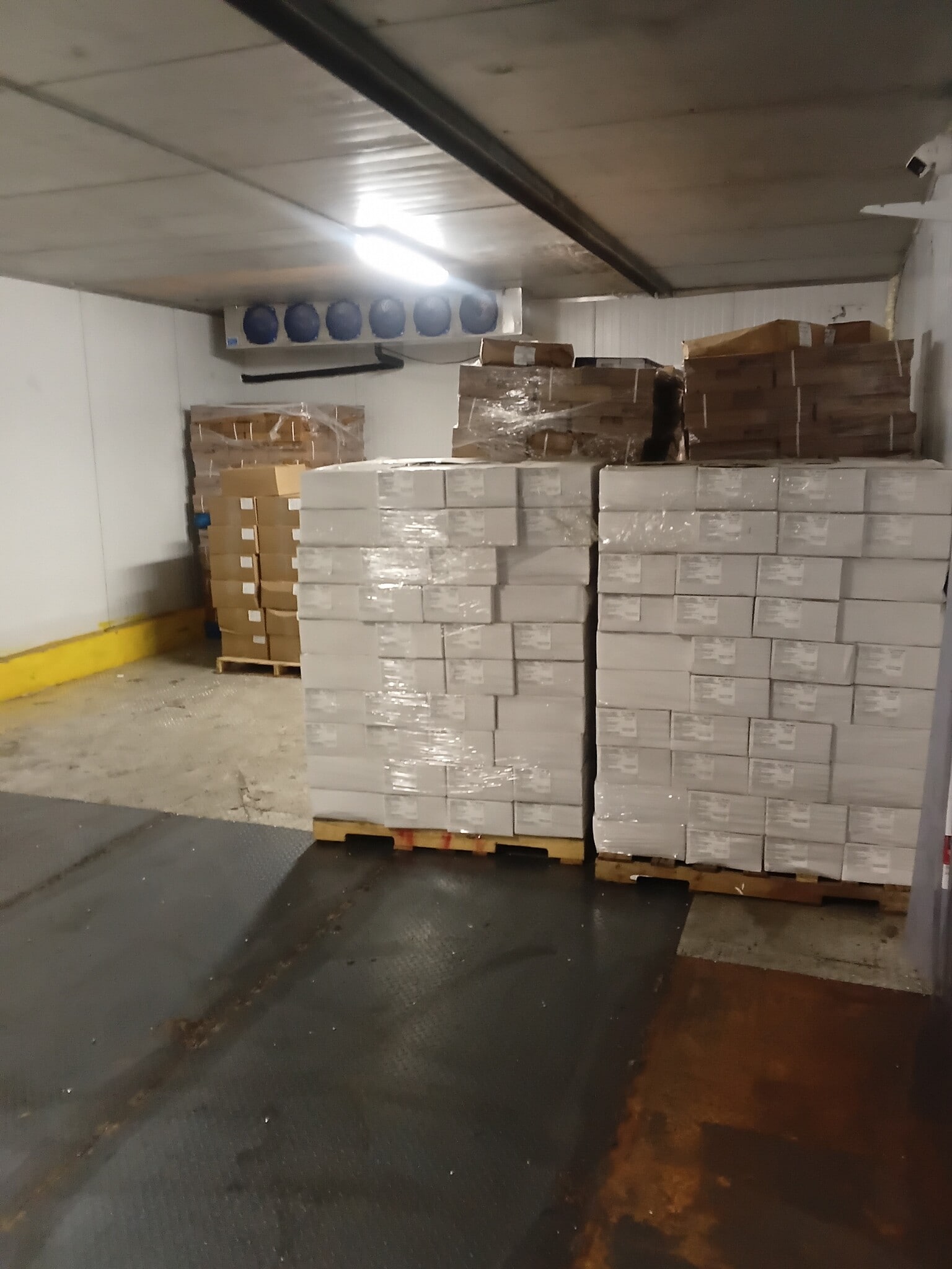 141 Lake Ave, Staten Island, NY à louer Photo intérieure– Image 1 sur 3