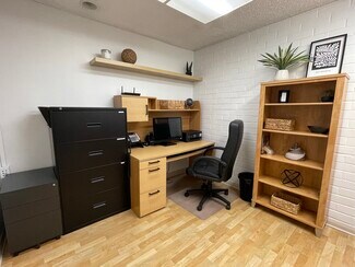 Plus de détails pour 1970 S Prospect Ave, Redondo Beach, CA - Bureau à louer