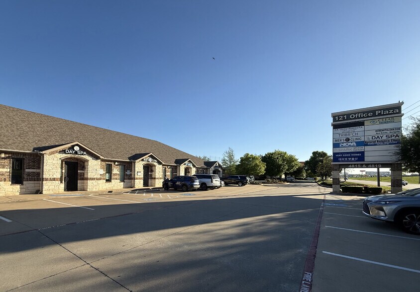 4815 State Highway 121, The Colony, TX à louer - Photo de l’immeuble – Image 3 sur 17