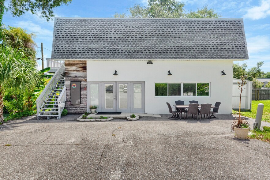 2229-2233 Nursery Rd, Clearwater, FL à vendre - Photo de l’immeuble – Image 2 sur 12