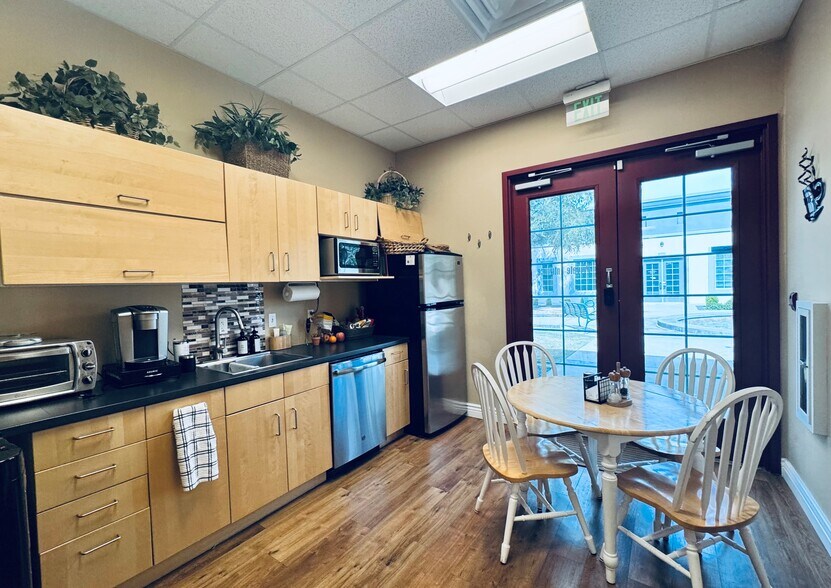 690 E Warner Rd, Gilbert, AZ à vendre - Photo de l’immeuble – Image 2 sur 5