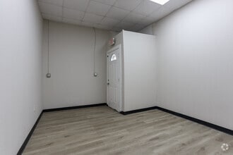 7330 Rampart St, Houston, TX à louer Photo intérieure– Image 2 sur 5