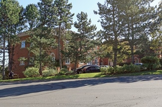 Plus de détails pour 345 Renfrew Dr, Markham, ON - Bureau à vendre